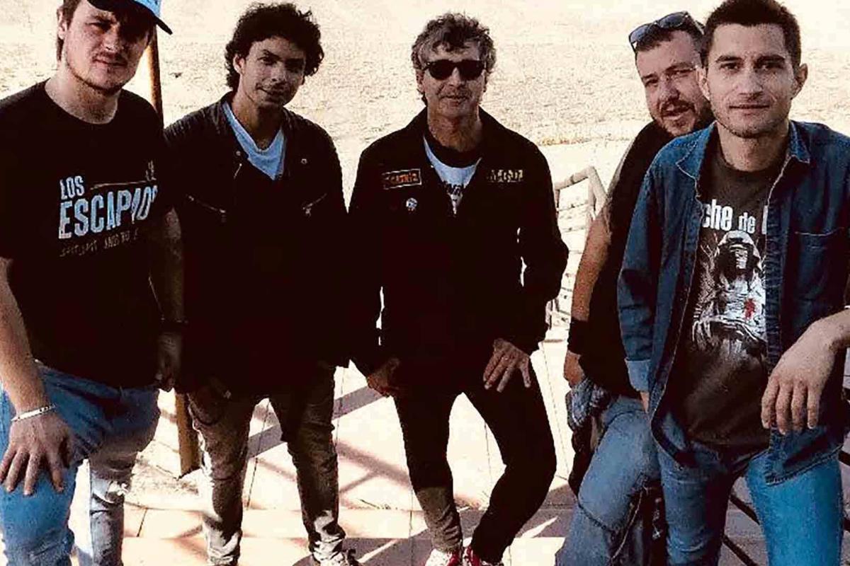 Los Escapaos estrenan videoclip “Amanecer Extraño”