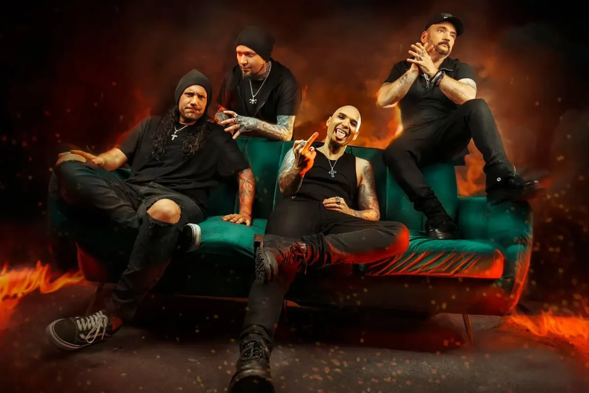 Gira 30 aniversario de los madrileños Sôber