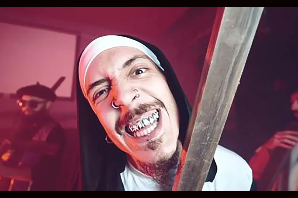 “El Resurgir de la Bestia”, el nuevo videoclip de Loncha Velasco