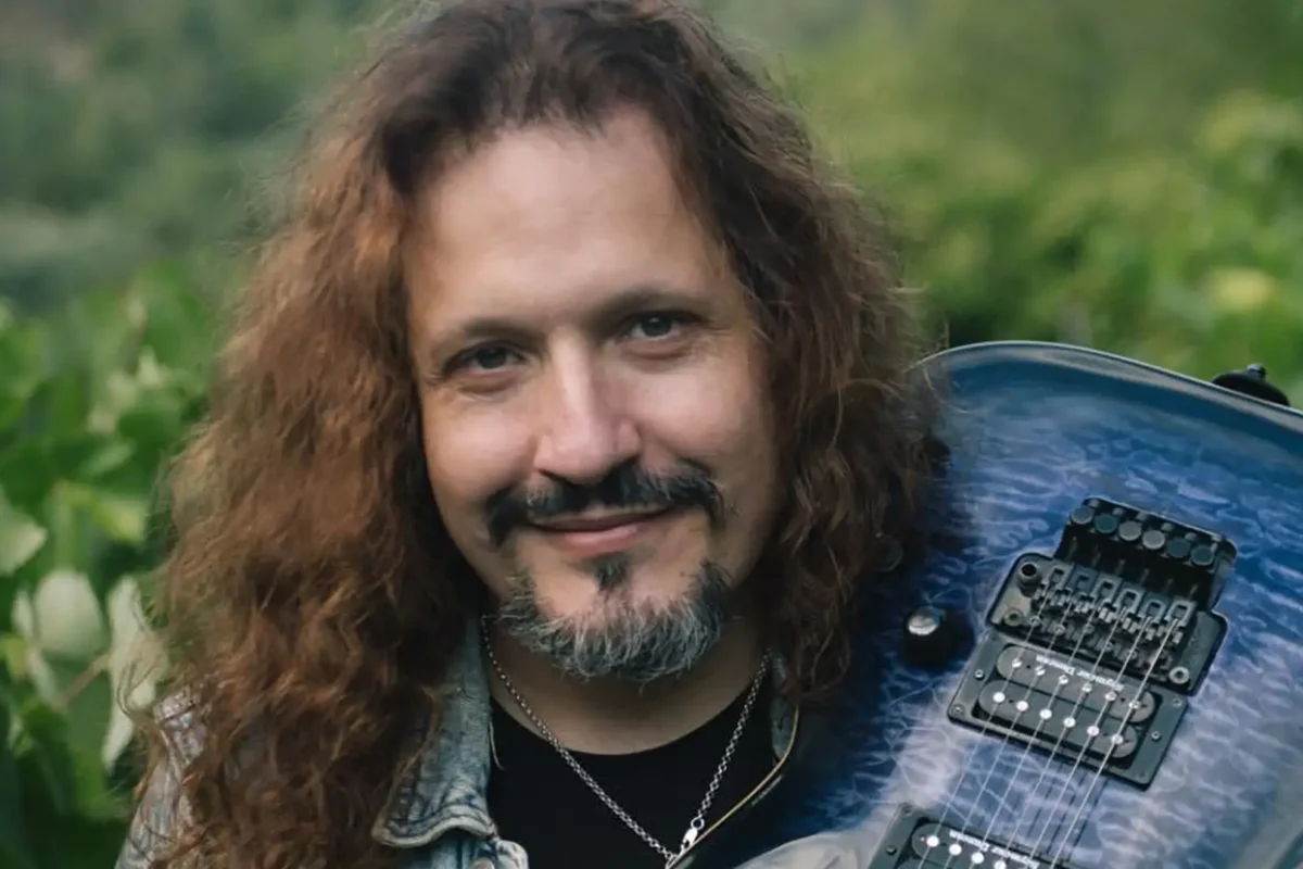 José Rubio anuncia las primeras fechas de su gira “Black Rose 2024”