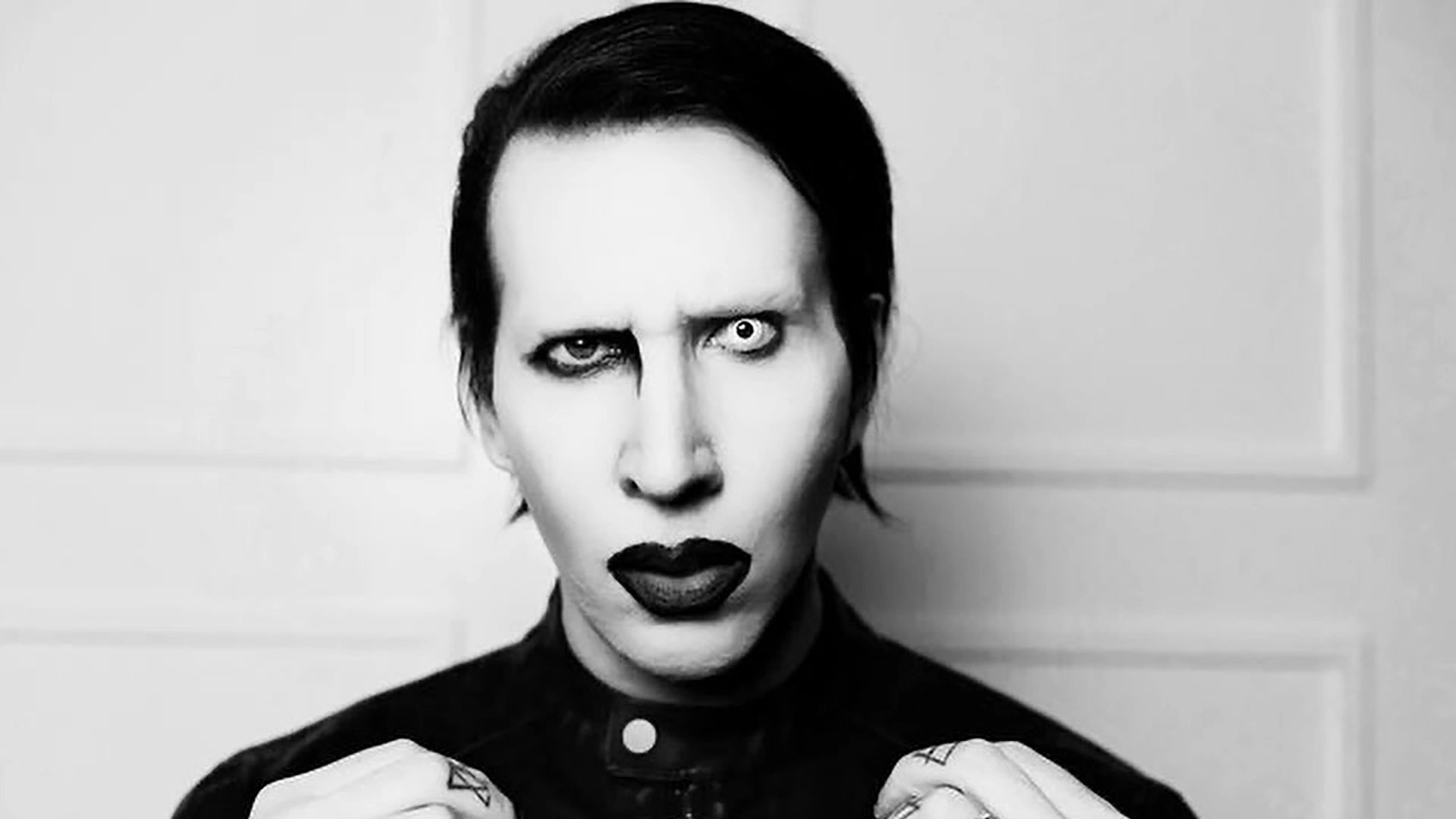 Fanion / Foulard Marilyn Manson – Drapeau Décoratif Rideau – Occasion