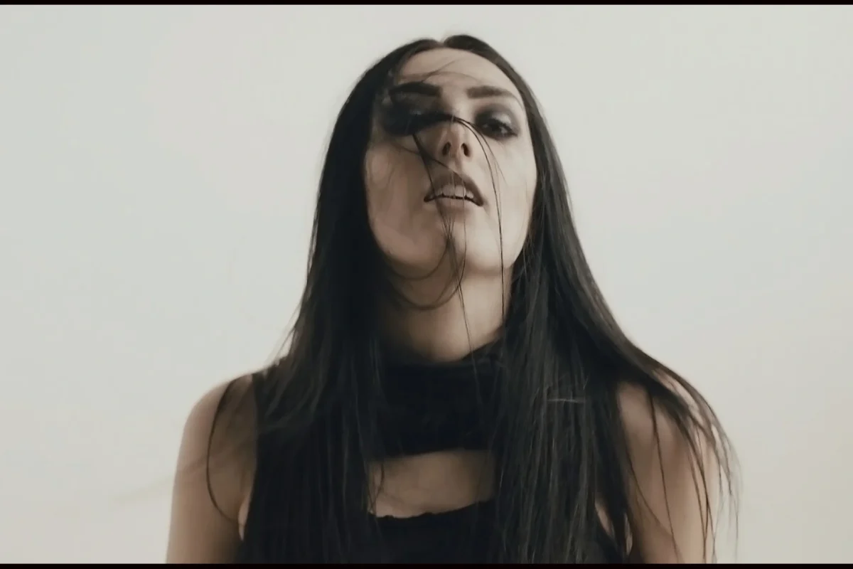 “Chasing The Horizon”, nuevo videoclip de Walk In Darkness