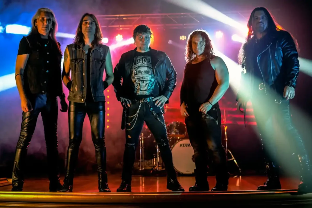 Pulsa Denura estrena video en directo “Pideselo a Dios”