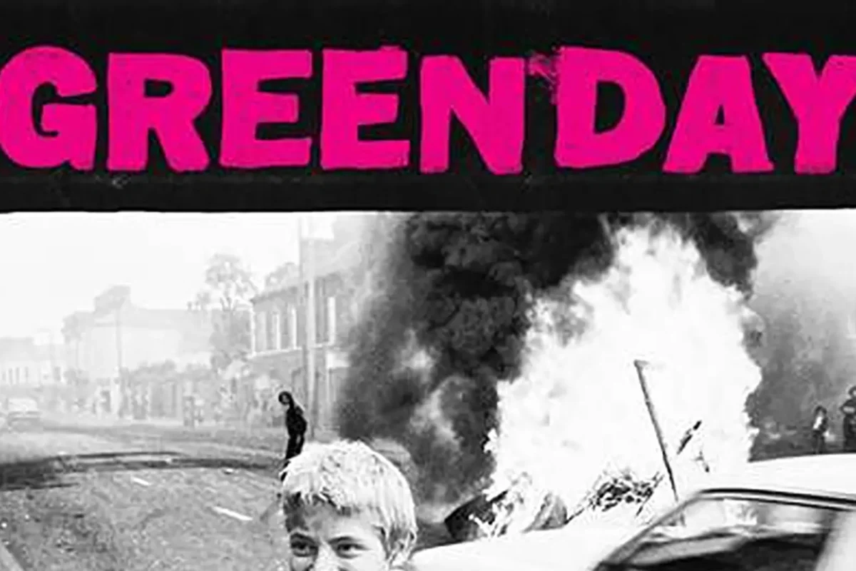 Green Day lanzará en mayo una edición deluxe de su disco “Saviors”