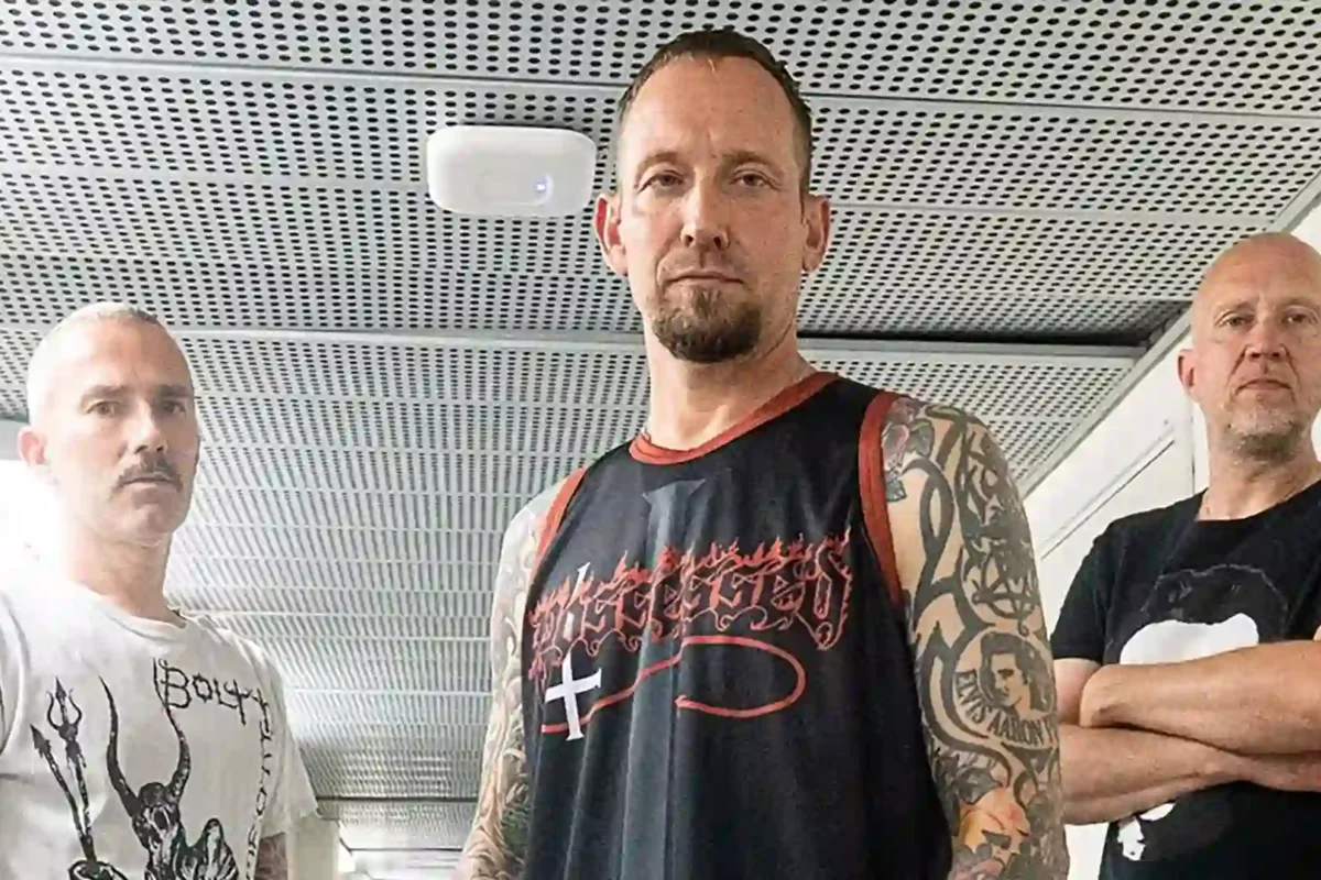 “In the Barn of the Goat Giving Birth to Satan’s Spawn in a Dying World of Doom”, nuevo videoclip de Volbeat